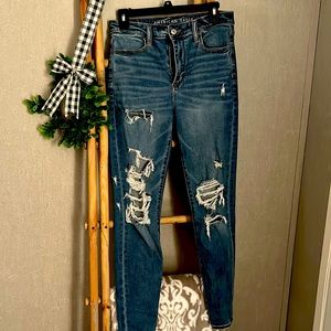 American Eagle jeans. Size 8R. Straight leg, high rise, medium denim. EUC